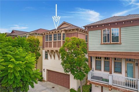 Photo of 2546 Bungalow Pl, Corona Del Mar, CA 92625 (MLS # OC26035016)