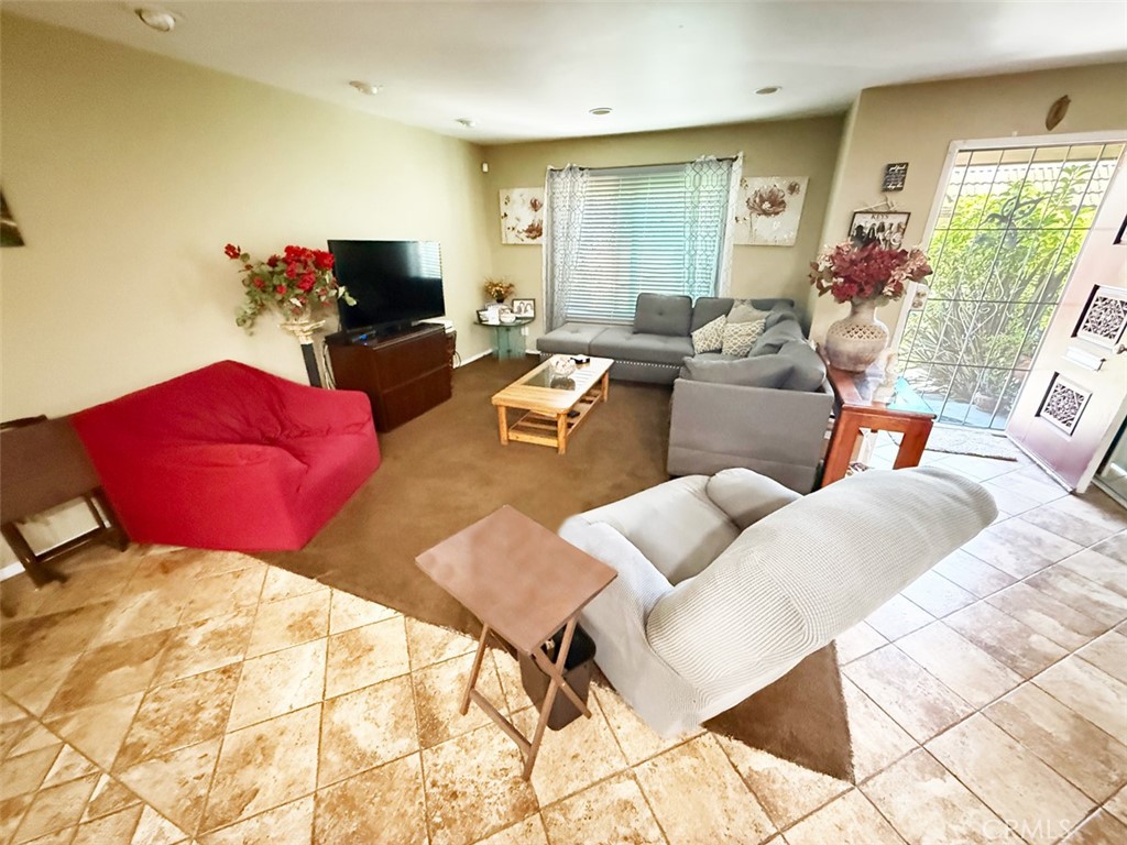 23356 Via San Miguel