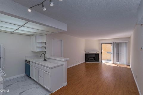Photo of 355 S madison Avenue #320, Pasadena, CA 91101 (MLS # P1-24106)