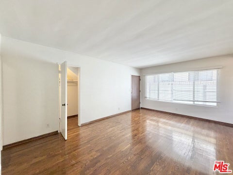 Photo of 932 Wilcox Avenue #4, Los Angeles, CA 90038 (MLS # 26990163)