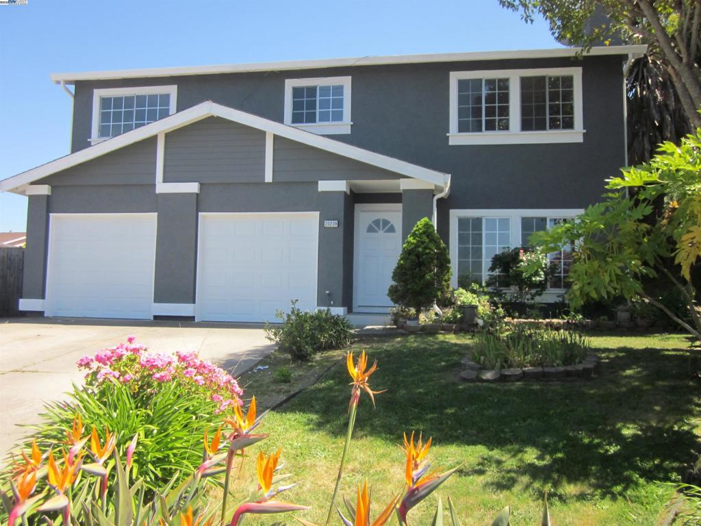 FAIRVIEW HILLS - Residential