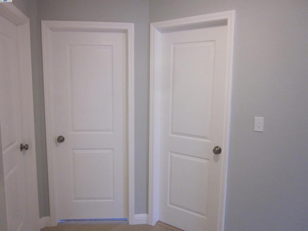 FAIRVIEW HILLS - Residential