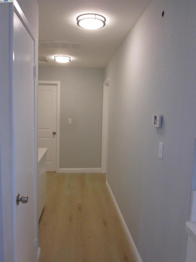 FAIRVIEW HILLS - Residential