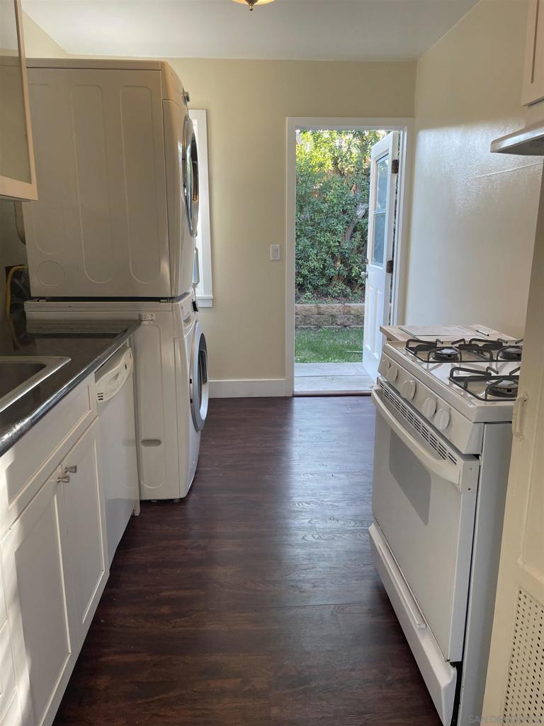 Ocean Beach - Residential Income