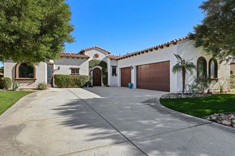 Photo of 57914 Santa Rosa Trail, La Quinta, CA 92253 (MLS # 219138594DA)