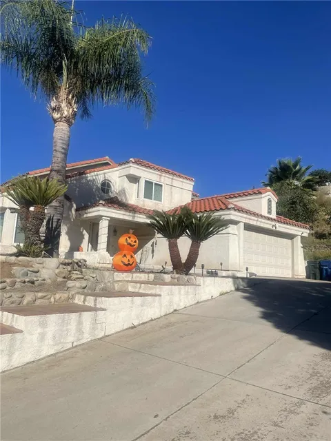 28784 Canyon Oak Dr, Highland, CA 92346 - MLS#: IG25252377