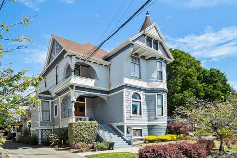 Photo of 1837 Clinton Avenue, Alameda, CA 94501 (MLS # ML82046985)
