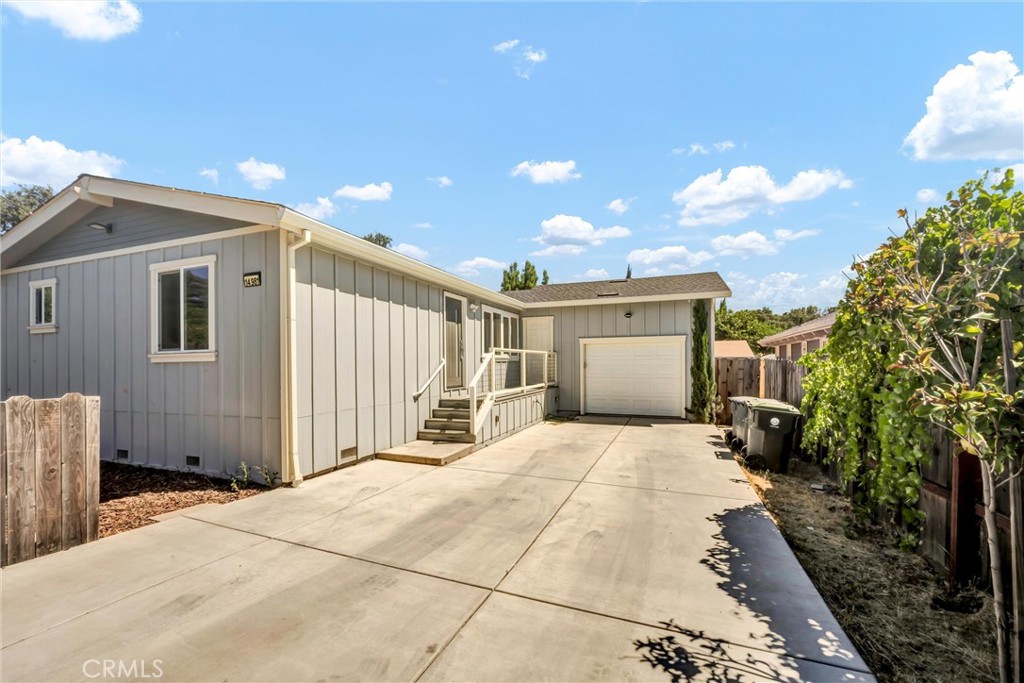 Welcome to this beautifully maintained 3 bedroom, 2 bath home offering 960 sq. ft. of modern living space. Built in 2021, everything in this home feels like new, with a bright and open layout designed for both comfort and efficiency.
The home sits in a prime location between Lakeshore and Olympic Dr, giving you convenient access to shopping, dining, and all that Clearlake has to offer.
Step outside and you’ll find a detached 330 sq. ft. storage room in the backyard, perfect for a workshop, home gym, studio, or additional storage. The possibilities are endless.
With its newer construction, excellent location, and bonus detached space, this property is a standout opportunity whether you’re looking for your first home, a vacation getaway, or an investment.