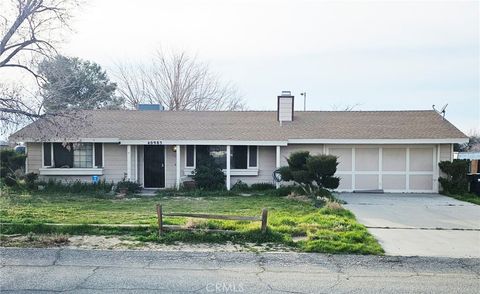 Photo of 40985 174th St E, Lancaster, CA 93535 (MLS # SR26032046)