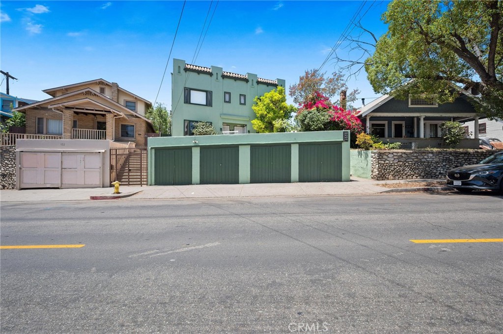 144 S Avenue 57