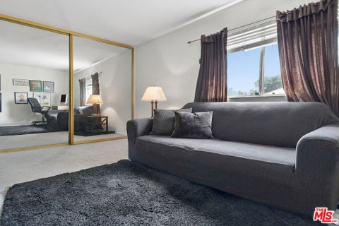 Tiny photo for 223 Green Heath Place, Thousand Oaks, CA 91361 (MLS # 26856041)
