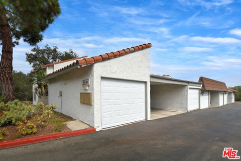 Tiny photo for 223 Green Heath Place, Thousand Oaks, CA 91361 (MLS # 26856041)
