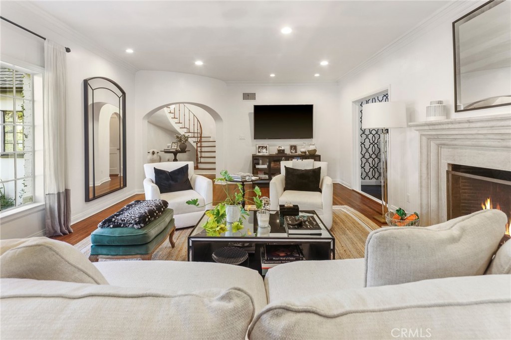 2494 Glen Canyon Road