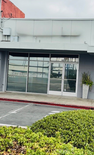 12120 Brookhurst Street W