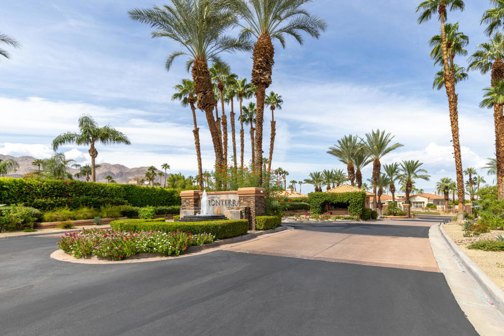 Monterra - Residential