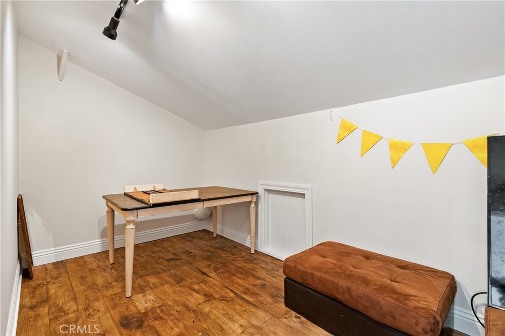 ATNorthwest(20) - Residential