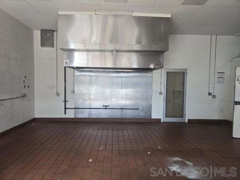 1805 Newton Ave San Diego CA 92113