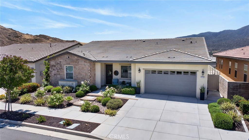 11751 Ambling Way
