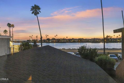 Tiny photo for 2916 Lakeshore Court, Oxnard, CA 93035 (MLS # V1-34431)