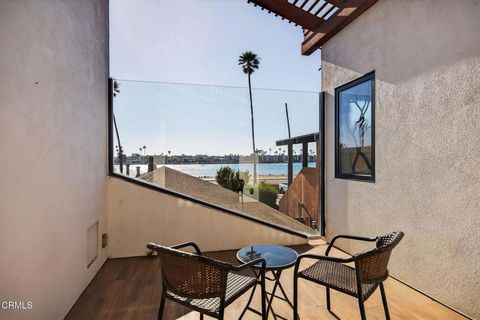 Tiny photo for 2916 Lakeshore Court, Oxnard, CA 93035 (MLS # V1-34431)