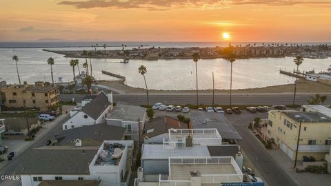 Tiny photo for 2916 Lakeshore Court, Oxnard, CA 93035 (MLS # V1-34431)