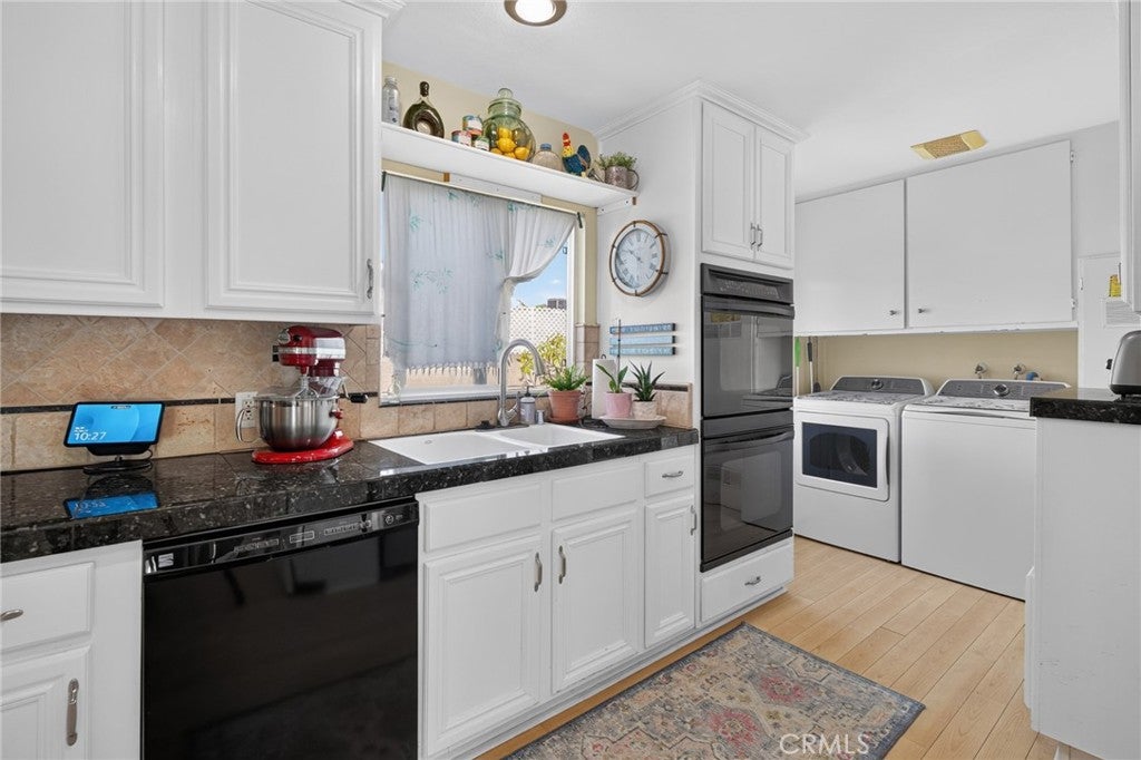 16281 Saratoga Lane, Huntington Beach CA 92649 - Photo 13