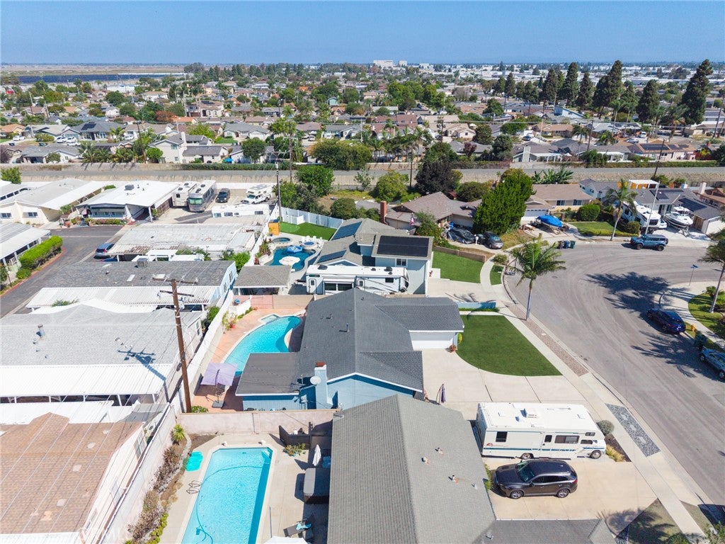 16281 Saratoga Lane, Huntington Beach CA 92649 - Photo 54