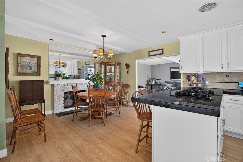 16281 Saratoga Lane, Huntington Beach CA 92649 - Photo 11
