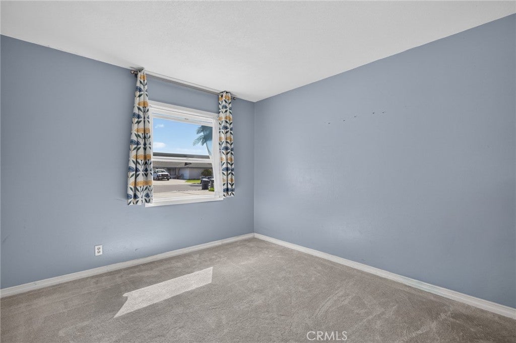 16281 Saratoga Lane, Huntington Beach CA 92649 - Photo 35