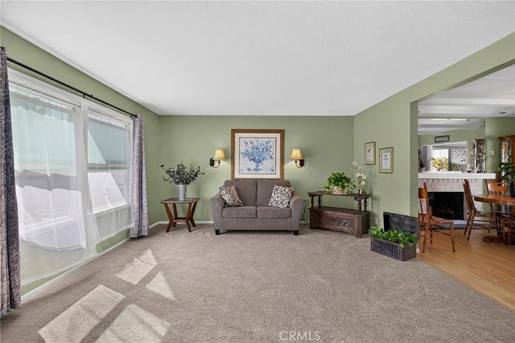 16281 Saratoga Lane, Huntington Beach CA 92649 - Photo 8