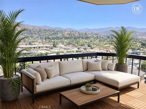 Photo of 222 Monterey RD #1106, Glendale, CA 91206 (MLS # SR26172418)