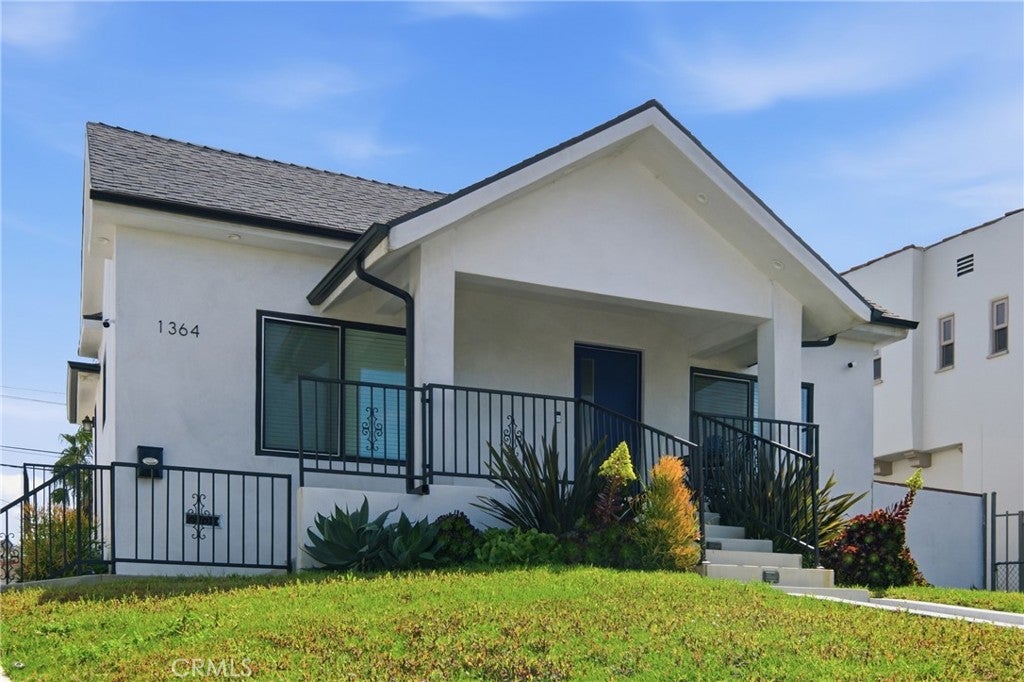 1364 S Ridgeley Dr, Los Angeles CA 90019