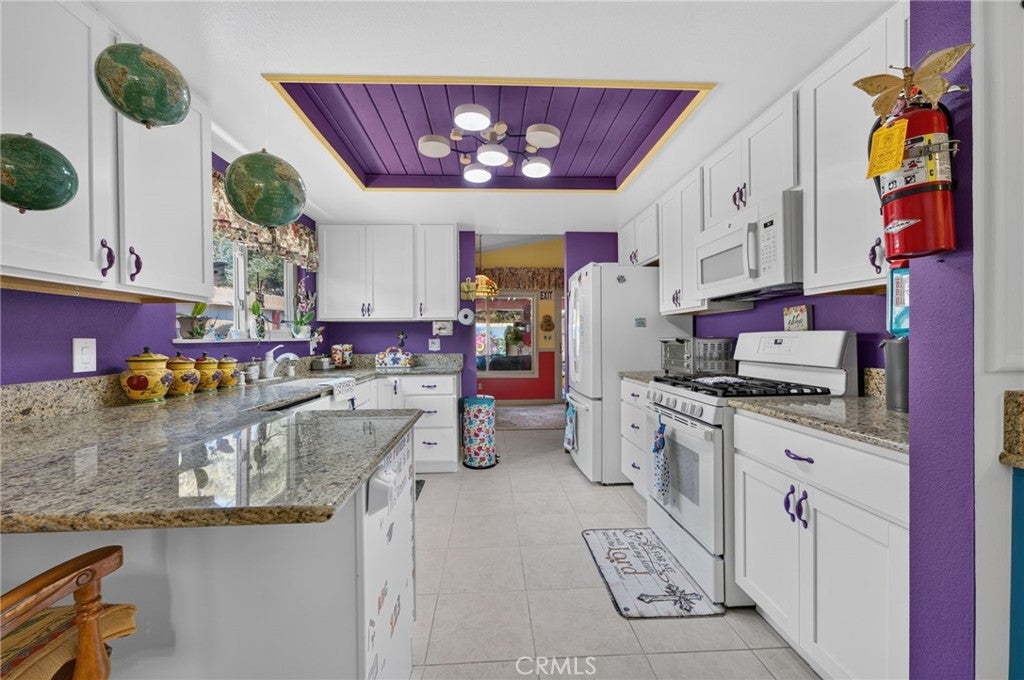 4881 Tarragon DR, Oceanside CA 92057