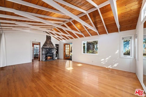 Photo of 2533 Federal Avenue, Los Angeles, CA 90064 (MLS # 26102699)