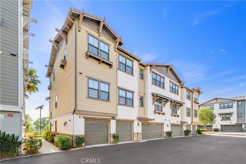 Photo of 12414 Amesbury Circle, Whittier, CA 90602 (MLS # AR25183679) Photo of 12414 Amesbury Circle, Whittier, CA 90602 (MLS # AR25183679)