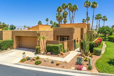 Photo of 48640 Torrito Court, Palm Desert, CA 92260 (MLS # 219148154DA)