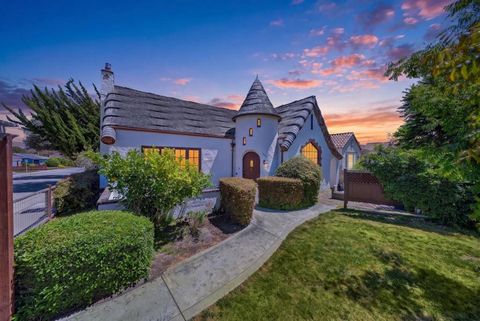 Photo of 1503 King ST, Santa Cruz, CA 95060 (MLS # ML82054843)