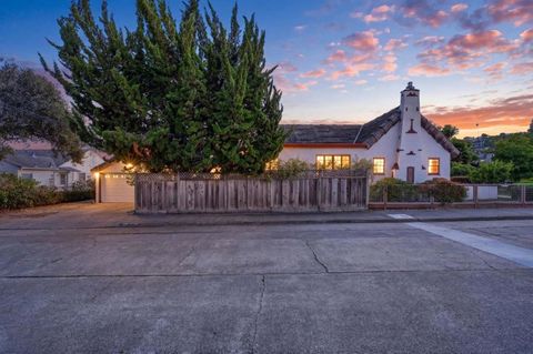 Tiny photo for 1503 King Street, Santa Cruz, CA 95060 (MLS # ML82054843)