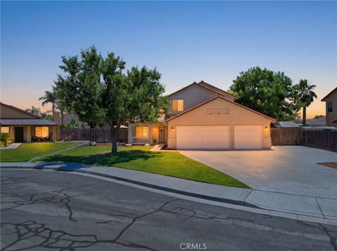 4 beds bed, 3 baths bath property at 917 Margaret, Hanford, CA 93230