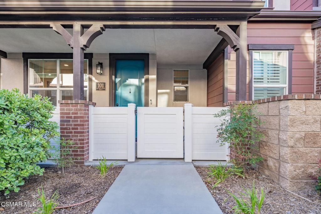 Photo of 101 Red Brick Drive #5, Simi Valley, CA 93065 (MLS # 226001626)