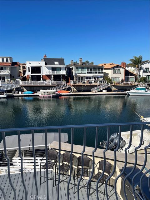 Tiny photo for 2355 Peninsula Rd, Oxnard, CA 93035 (MLS # SR25243118)