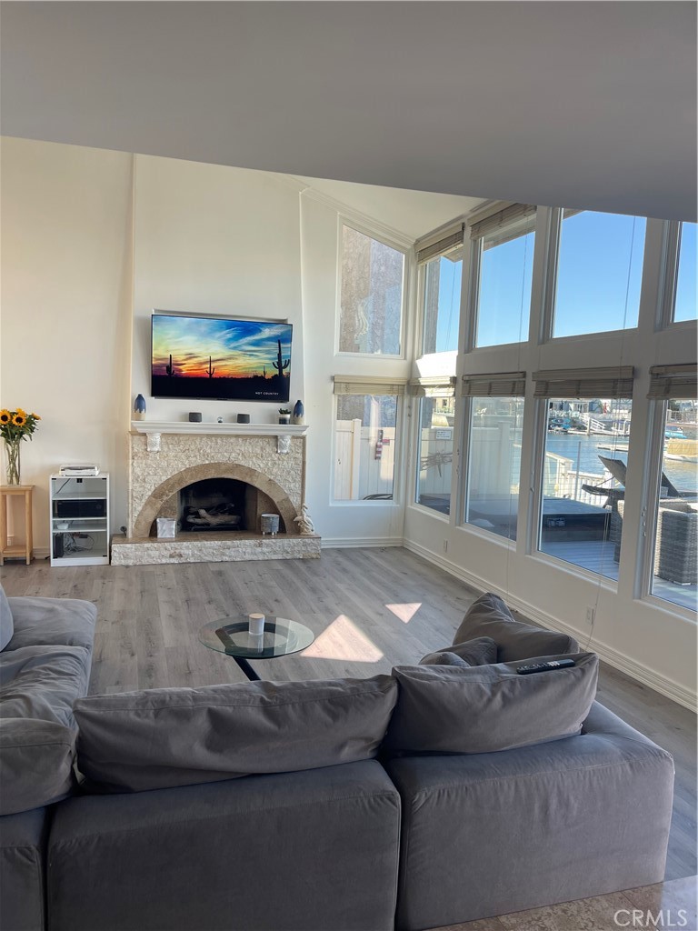 Mandalay Bay 01 - 202601/Mandalay Bay 01 - 202601 - Residential