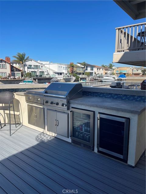 Tiny photo for 2355 Peninsula Rd, Oxnard, CA 93035 (MLS # SR25243118)