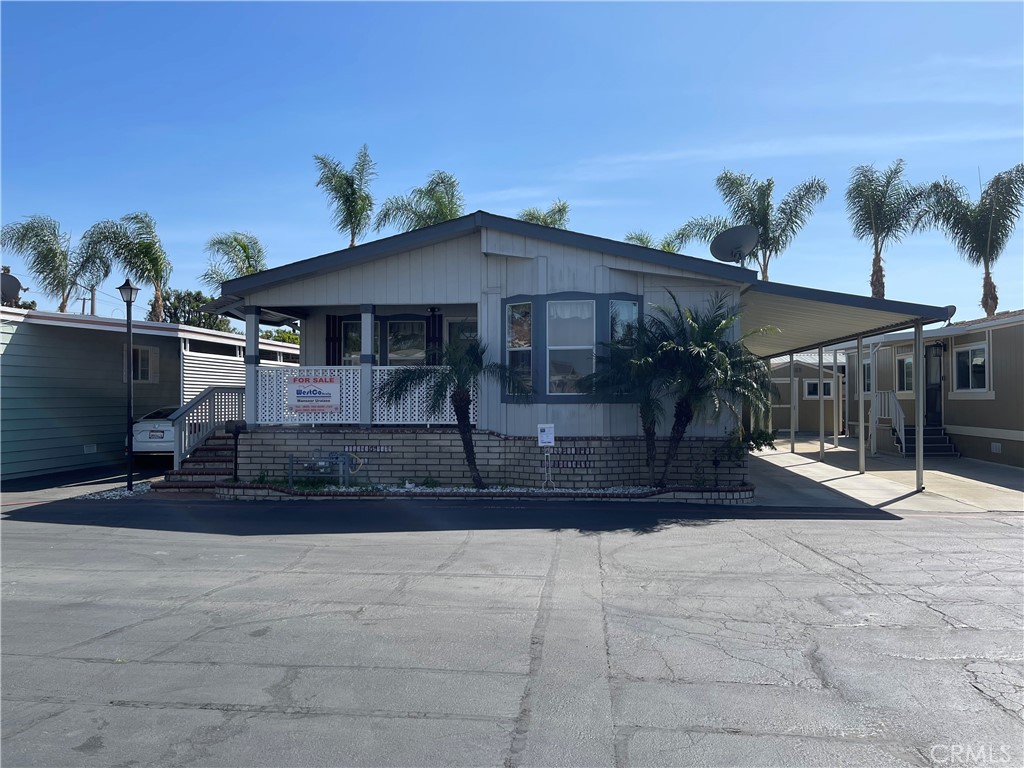 211 S Beach Blvd 72