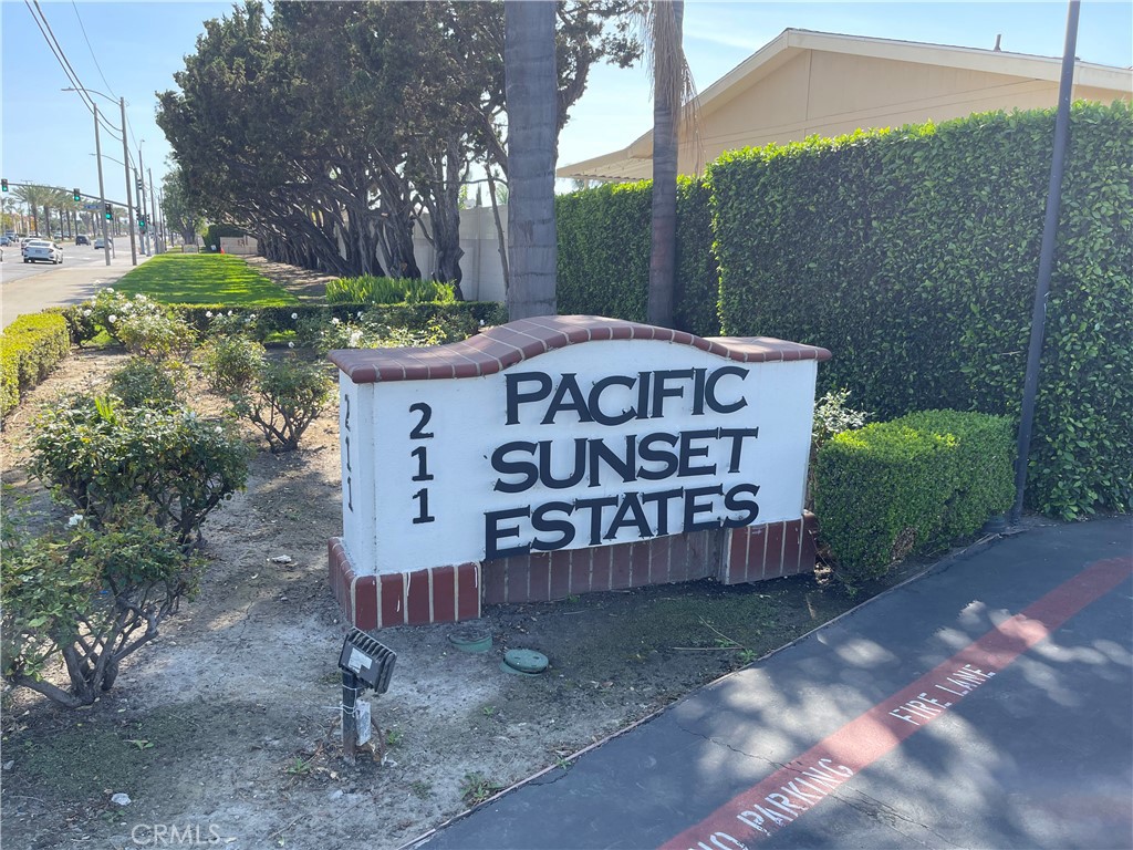 211 S Beach Blvd 72