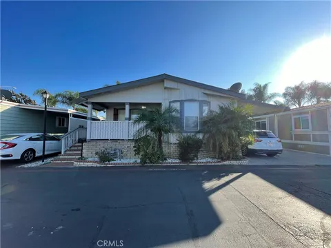 211 S Beach Blvd Unit 72, Anaheim, CA 92804 - MLS#: RS25259674