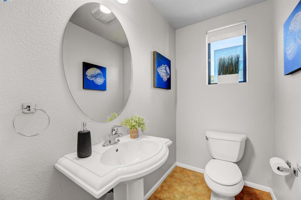 EMERYVILLE - Residential