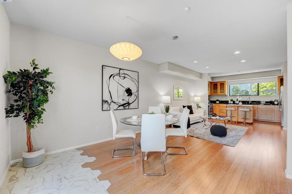 EMERYVILLE - Residential