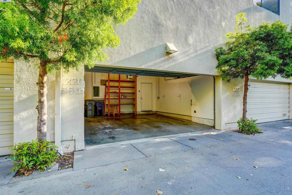 EMERYVILLE - Residential