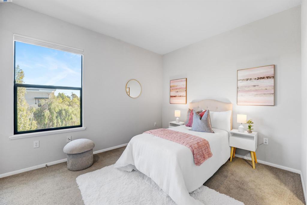 EMERYVILLE - Residential